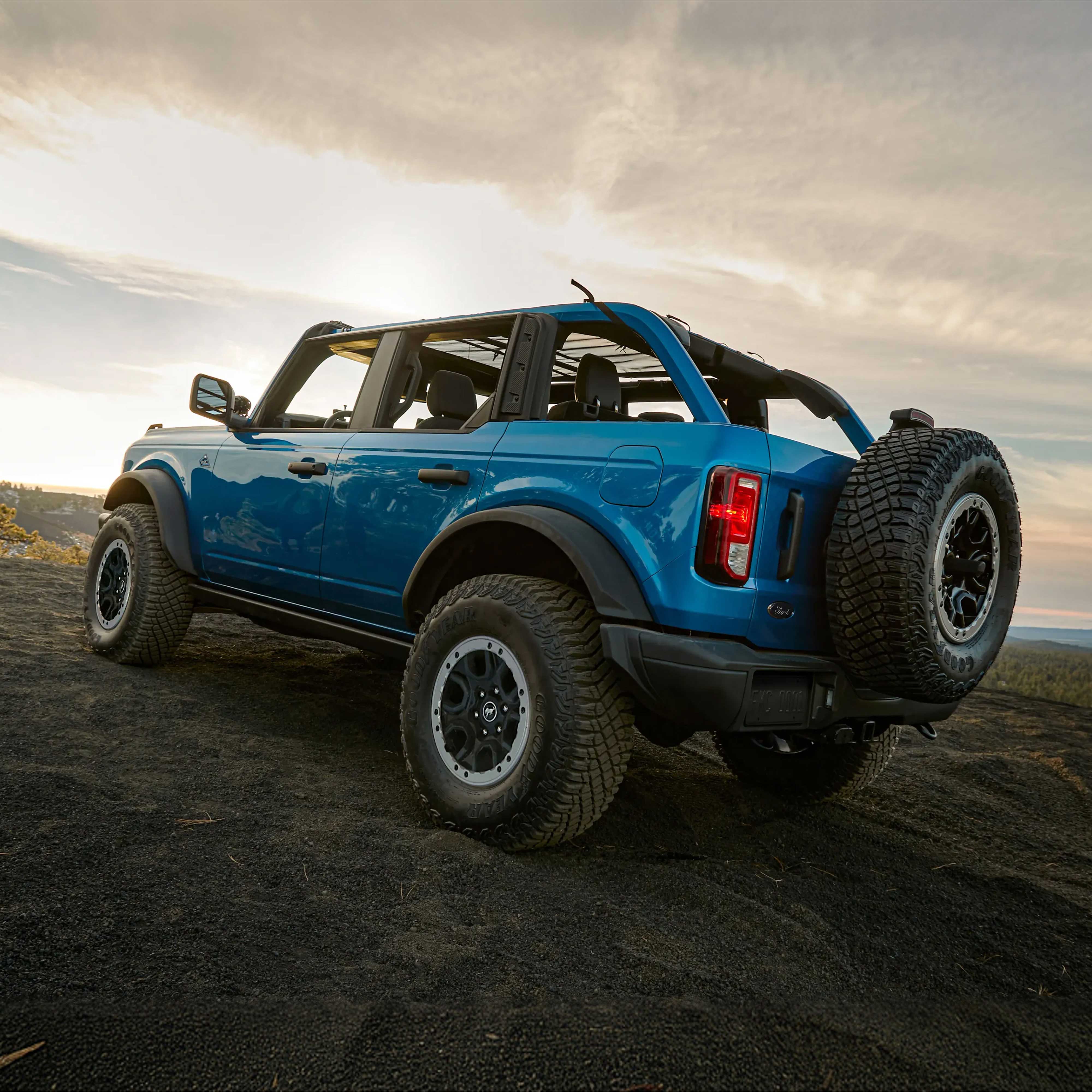 Ford Bronco sin sus paneles de techo
