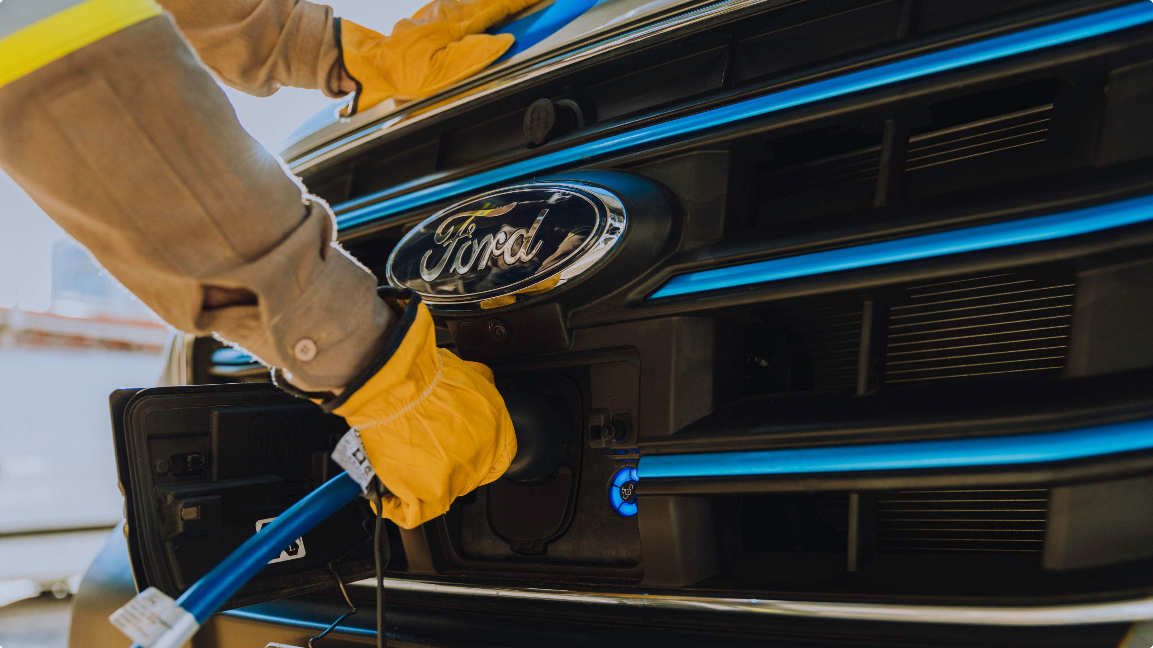 Puerto de carga de la Ford E-Transit Chasis
