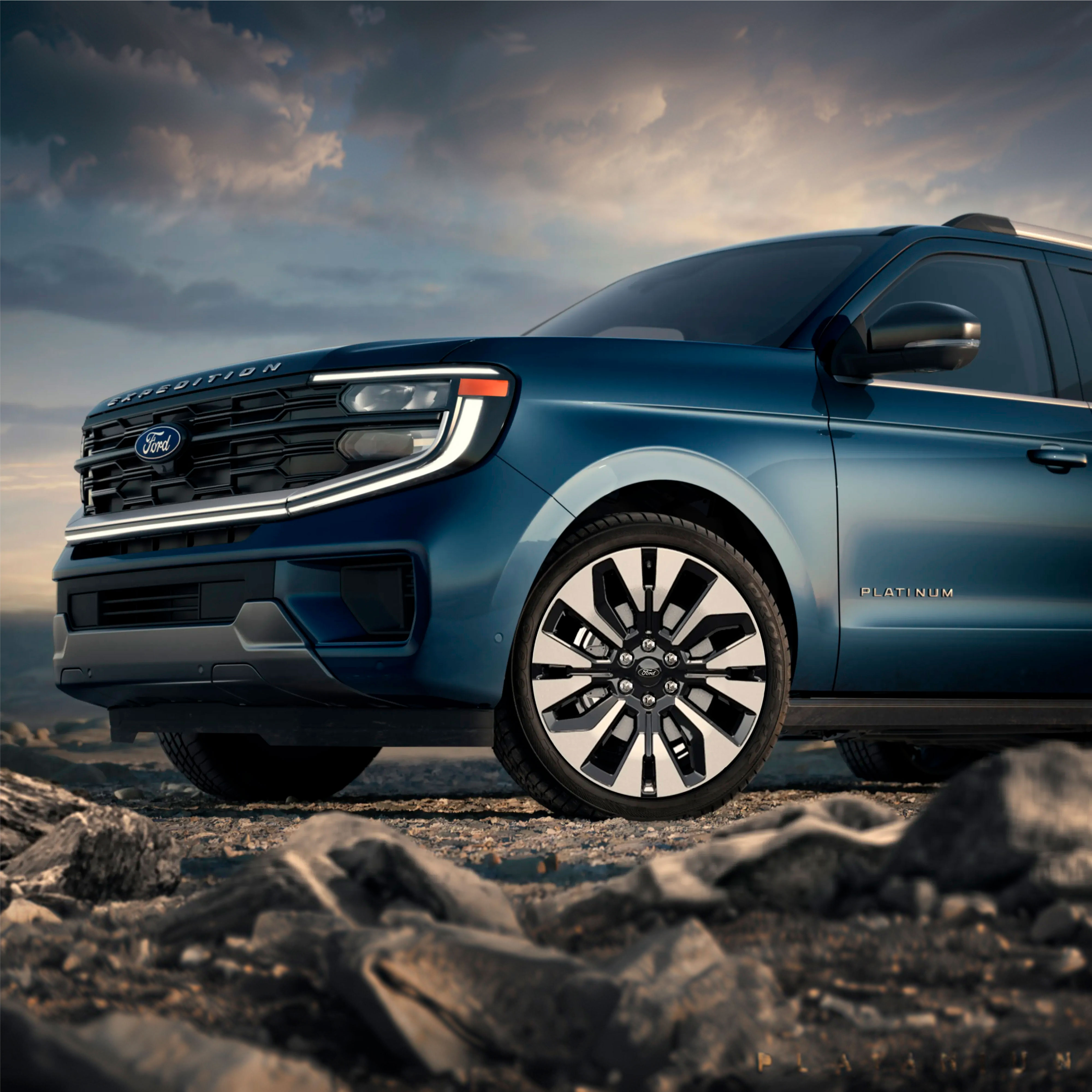 Camioneta Ford Expedition en color azul oscuro 