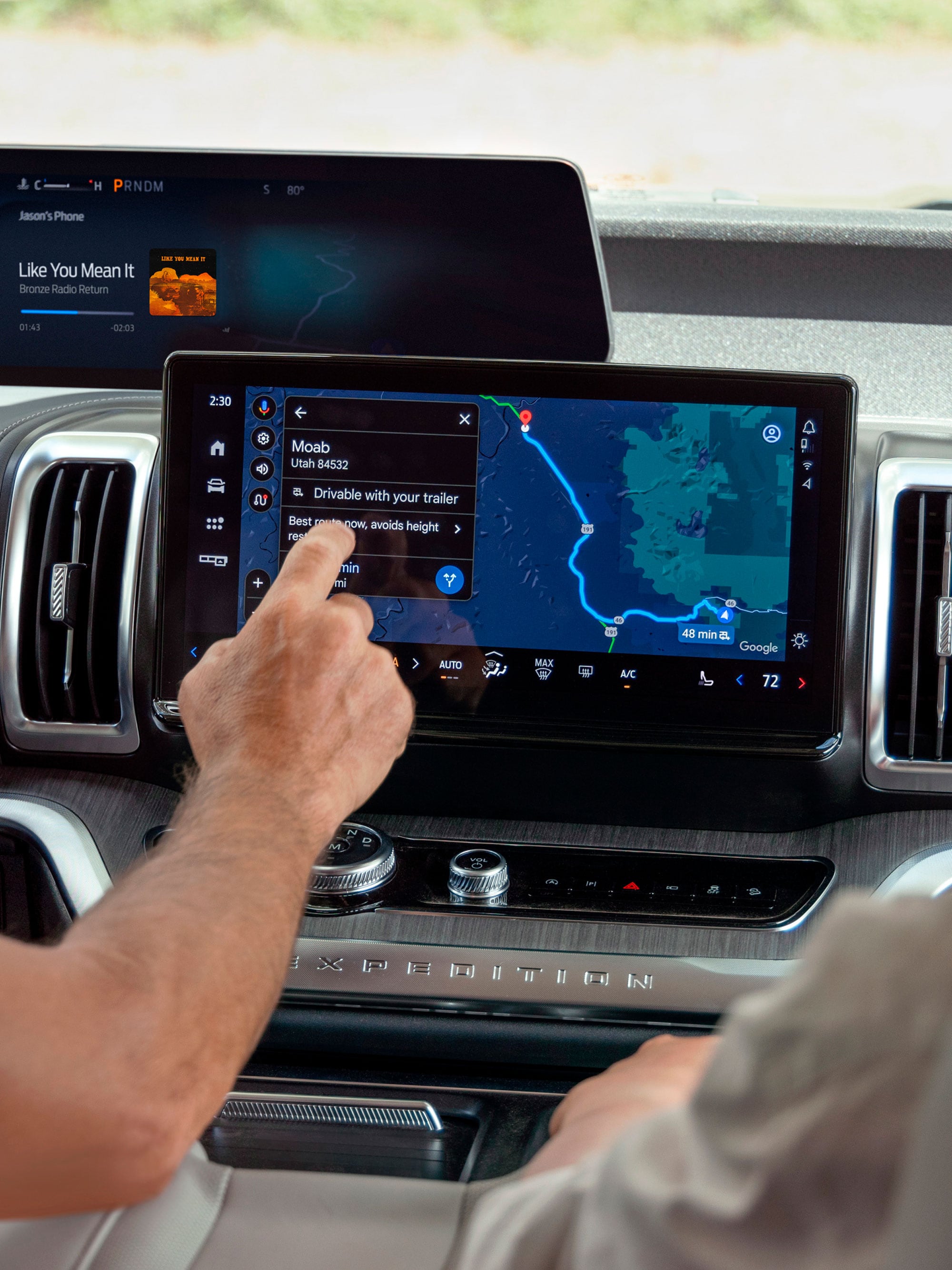 Interior de la camioneta Ford Expedition