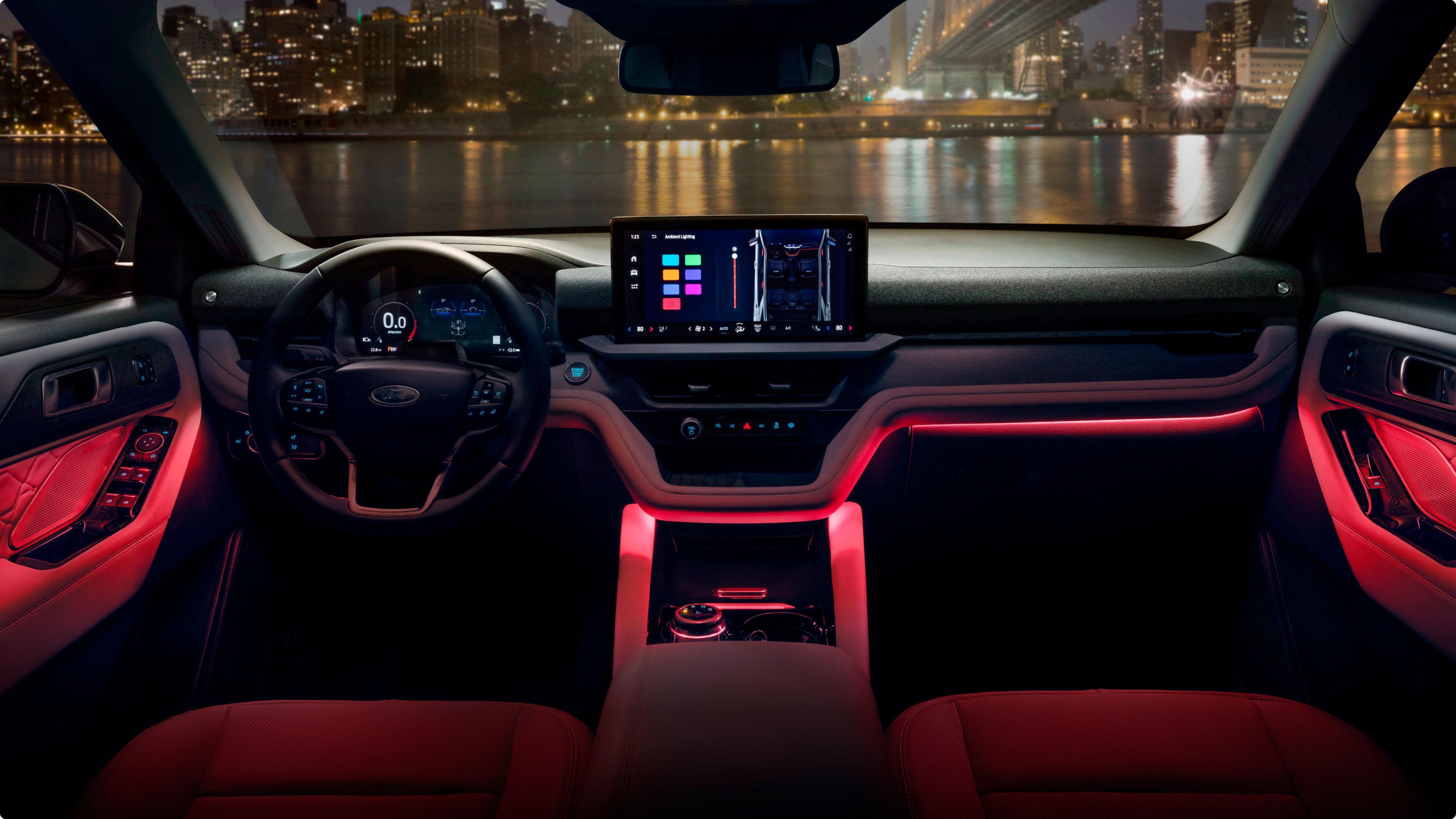 Imagen detallada del interior de la Ford Explorer