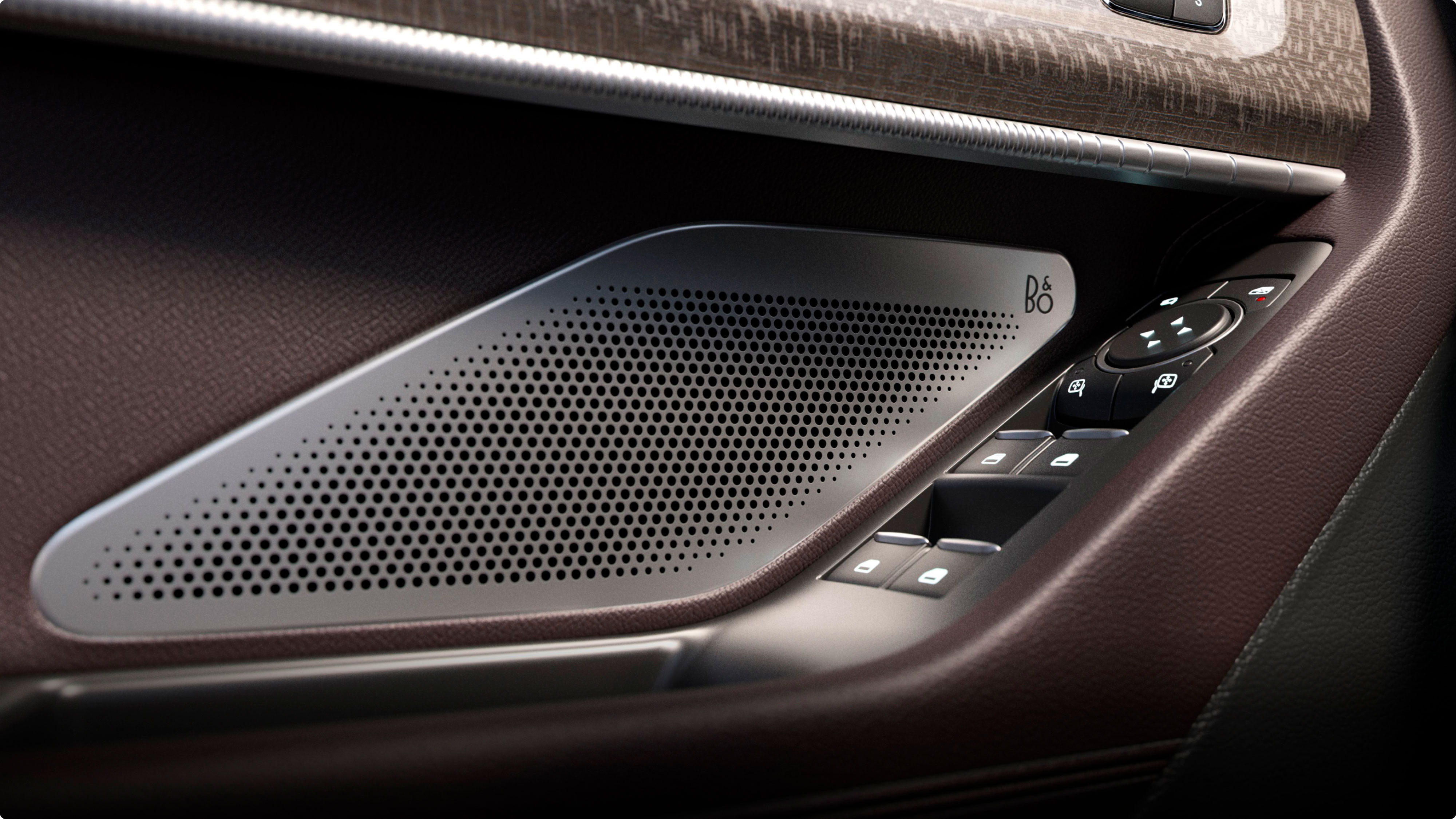Sistema de audio Bang & Olufsen de la Ford Explorer