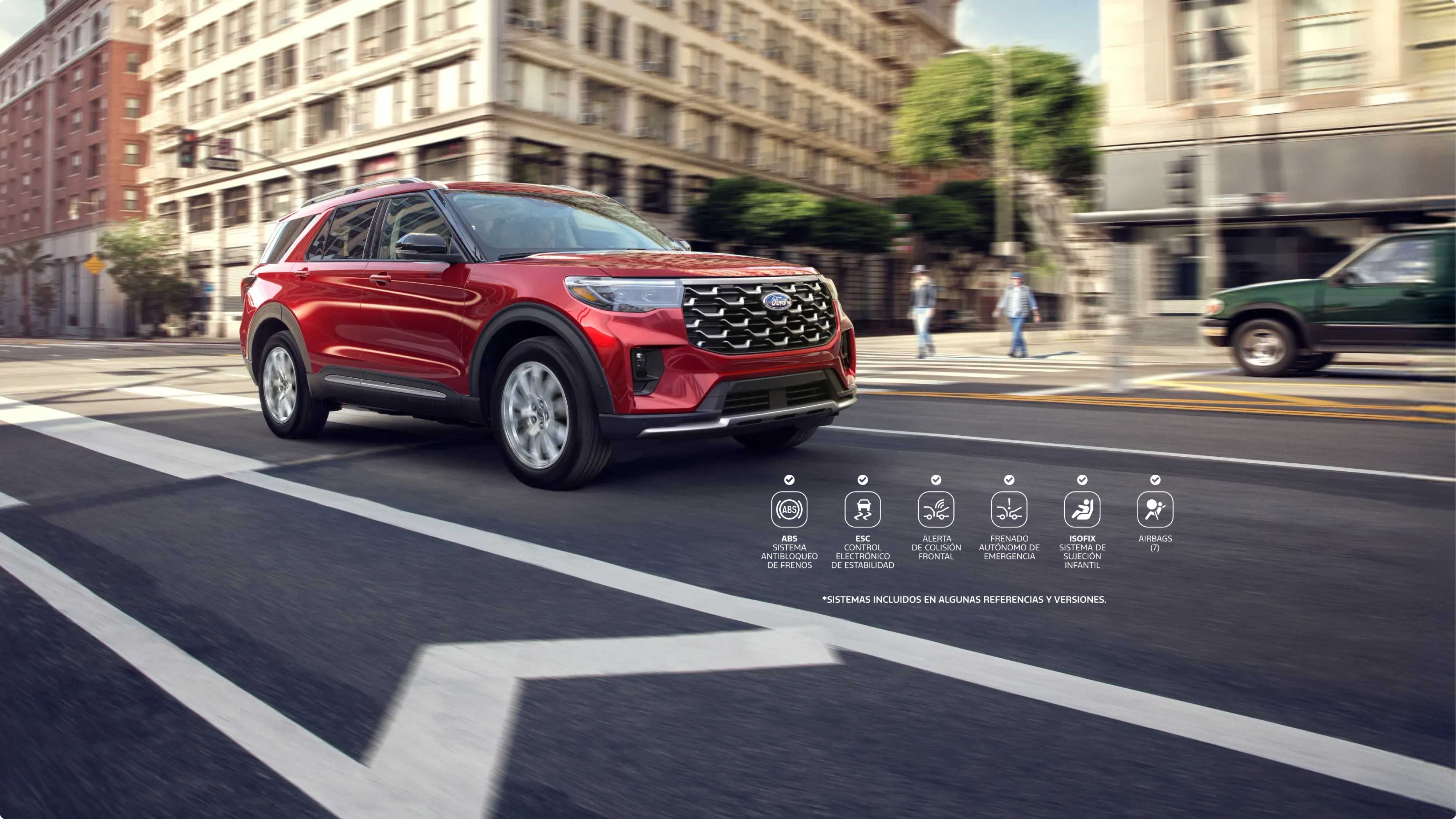 Ford Explorer Platinum de color rojo