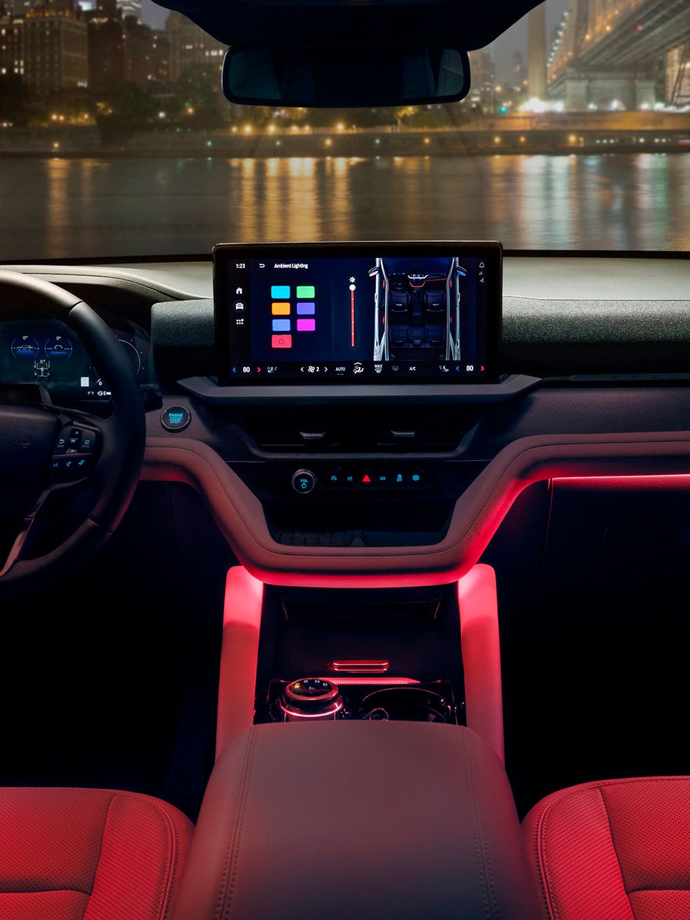 Interior de la Ford Explorer Platinum