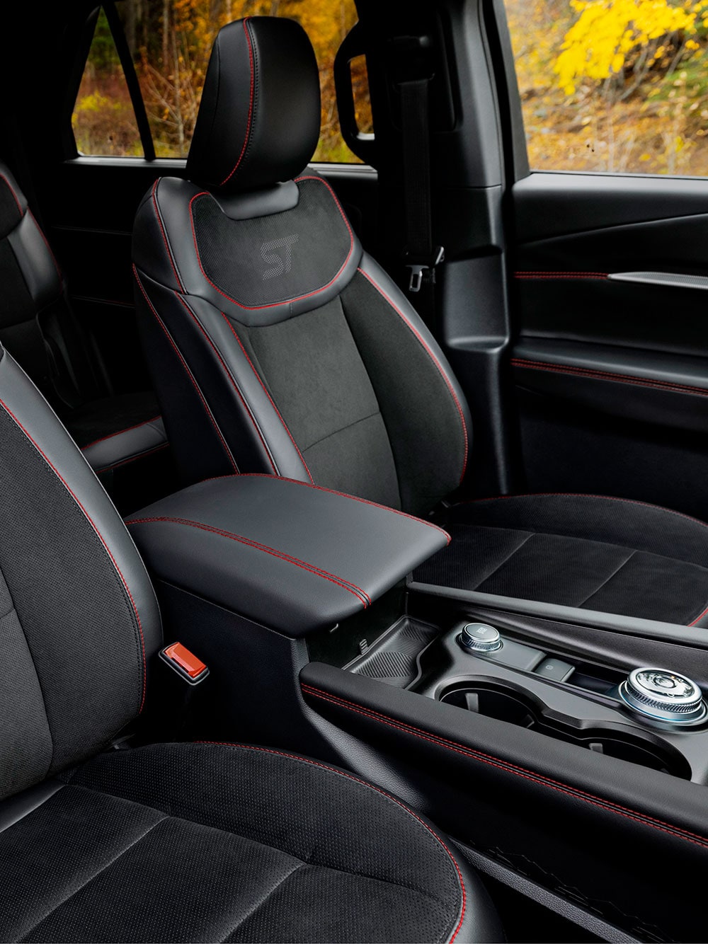 Asientos de la Ford Explorer ST