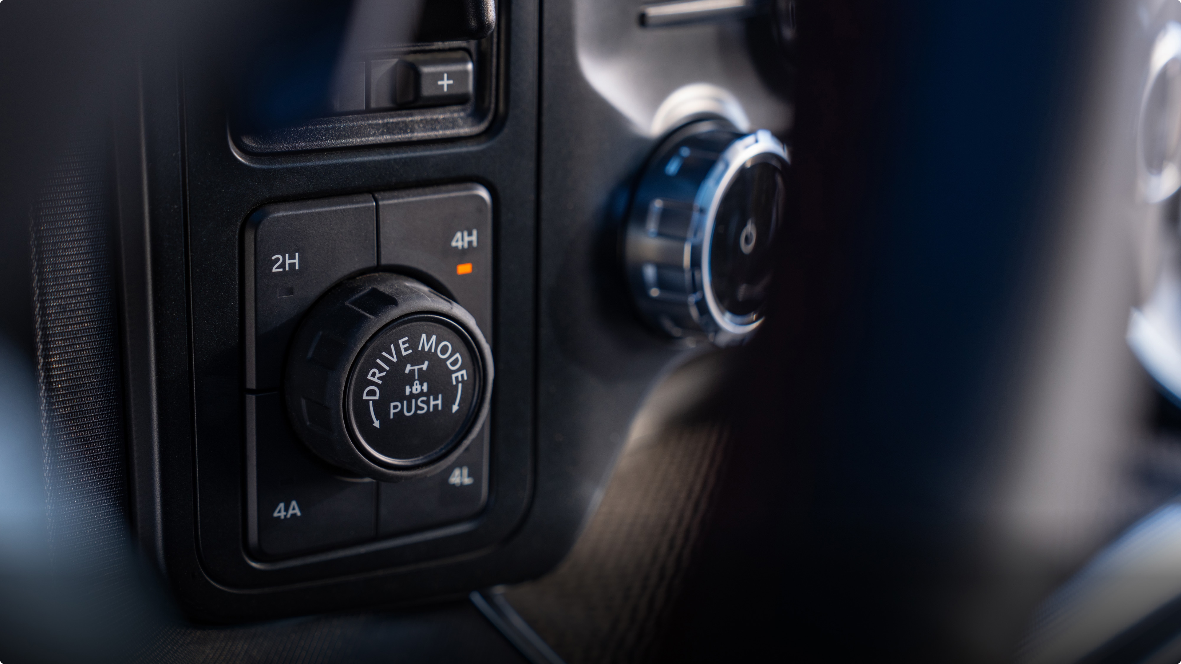 Selector de modos y tracción 4x4 de la F-150 Raptor