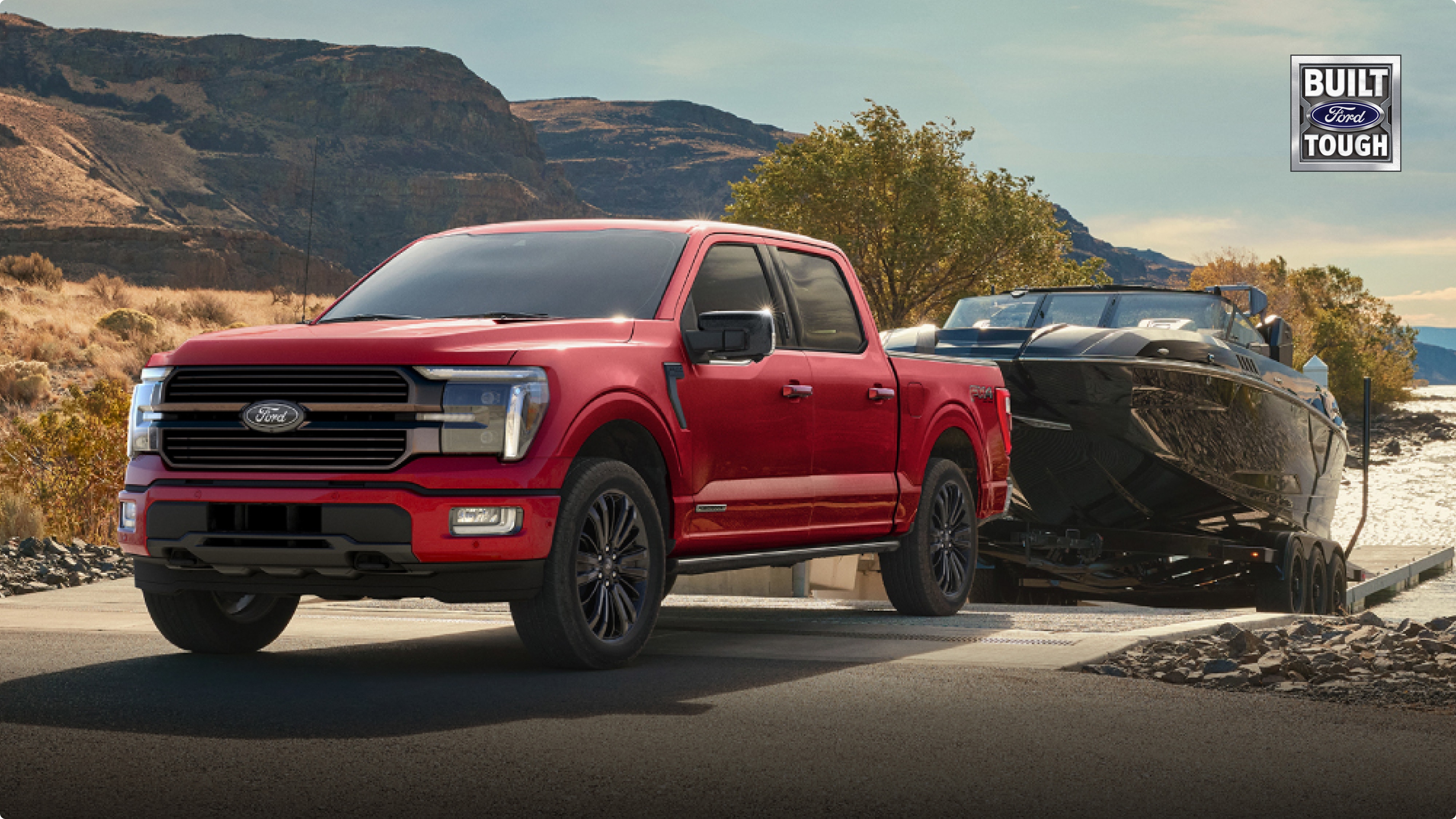 Ford F-150 remolcando una lancha