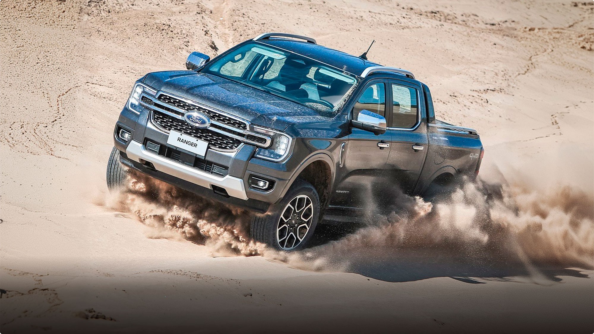Ford Ranger en la arena