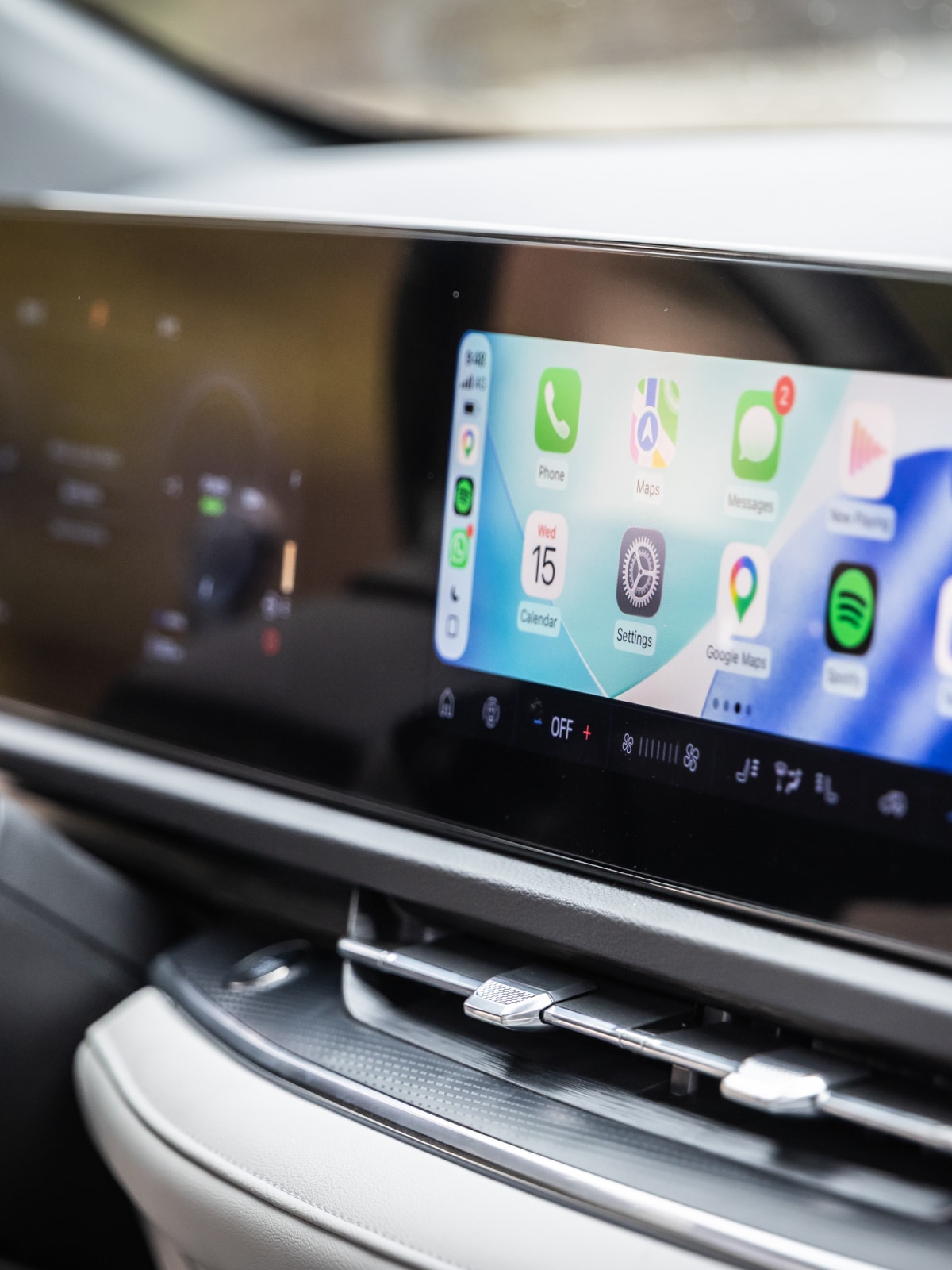 Equipamiento interiror de la ford Territory platinum