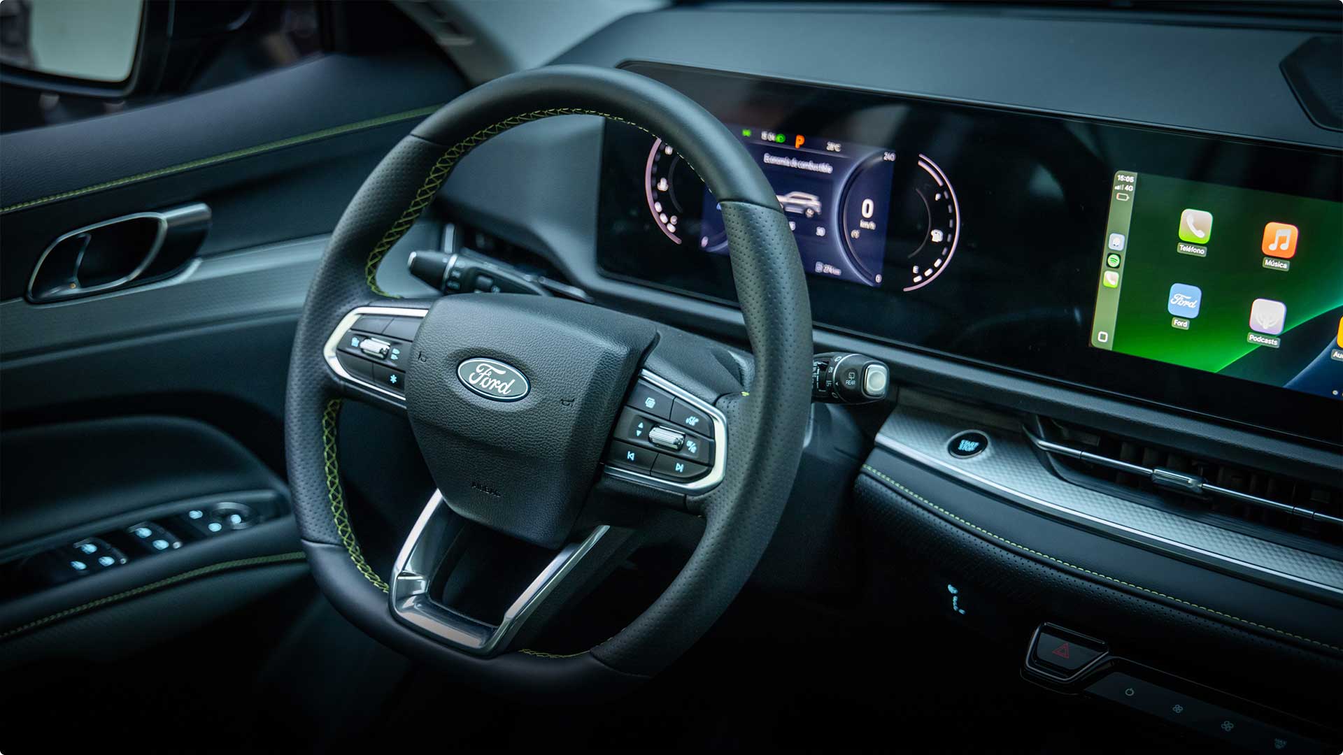 Interior de camioneta Ford
