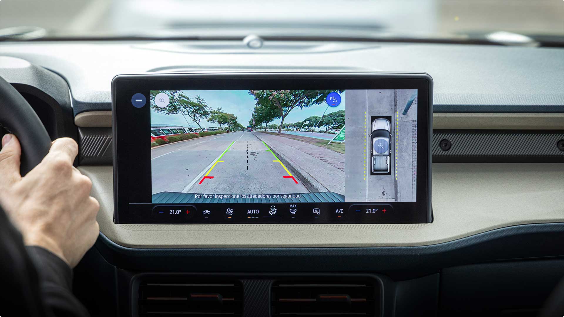 Pantalla multitáctil de vehículo híbrido Ford