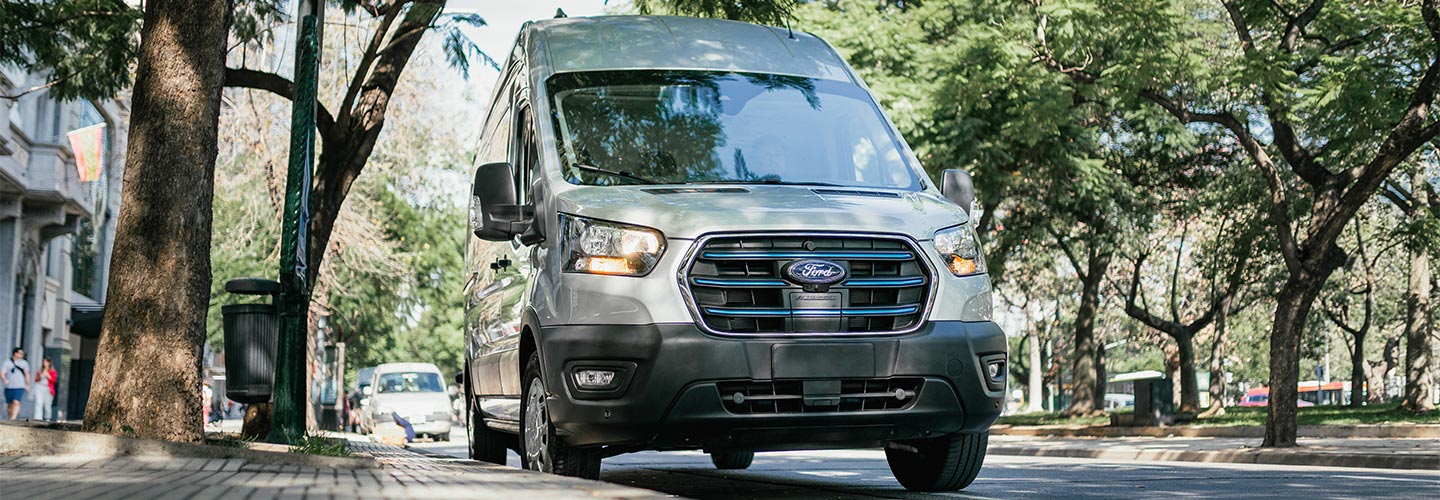 Ford E-Transit con cámara 360 grados