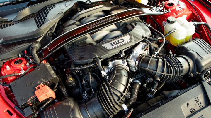 Mustang® Dark Horse™