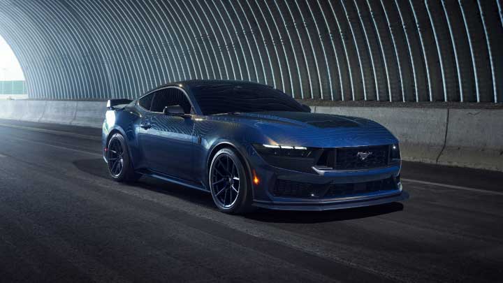 Mustang® Dark Horse™