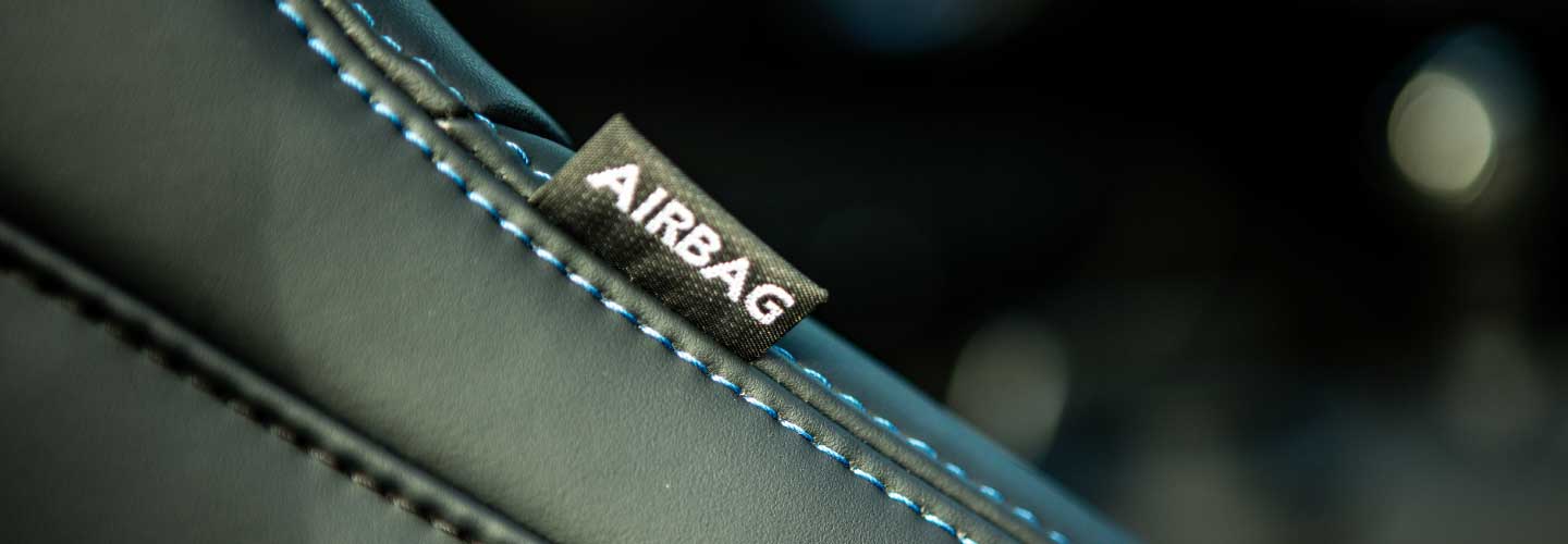 Seguridad del Mustang Dark Horse con 7 airbags