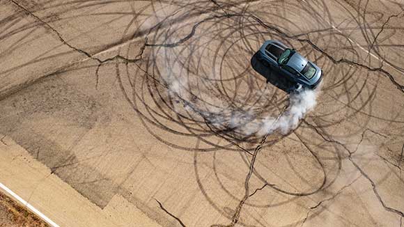 El primer freno de derrape electrónico del segmento