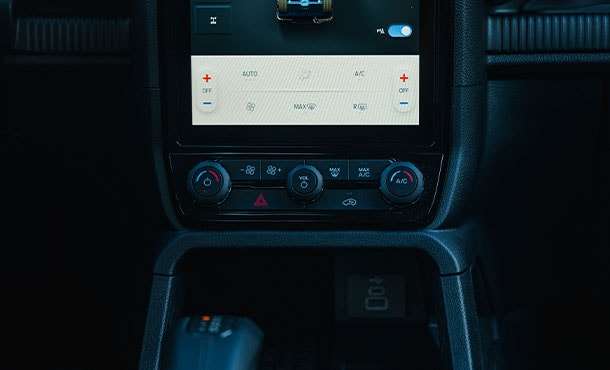 Climatizador digital bizona de la Ford Ranger