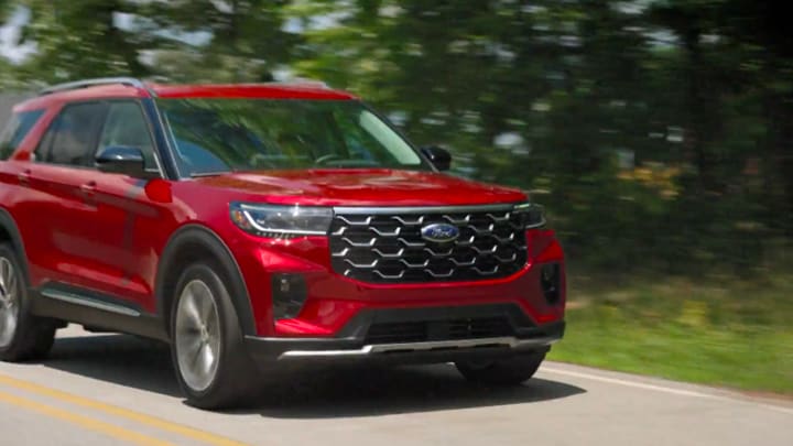 Nueva Explorer® 2025