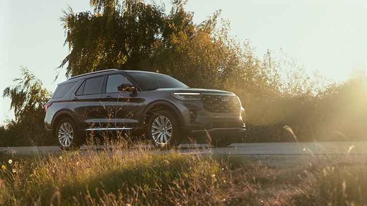 Ford Explorer 4x4 con conducción suave y estable