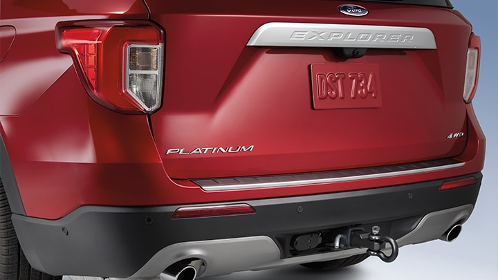Paragolpe trasero con tiro de arrastre de la Ford Explorer