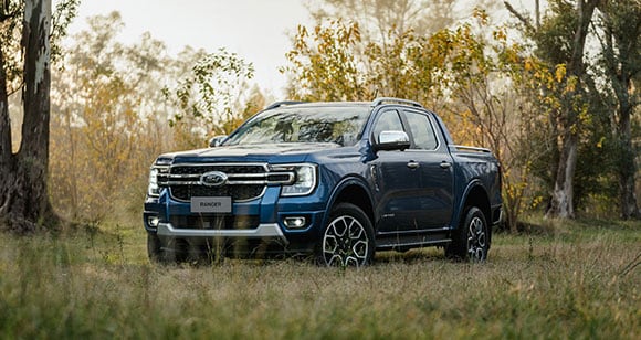 Camioneta Ranger equipada con tecnología inteligente